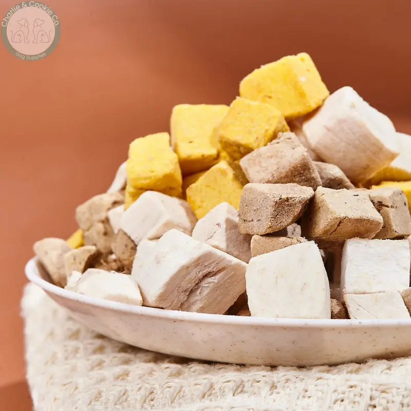 Waita Freeze-Dried Mix Cubes (Duck Liver, Chicken & Egg Yolk) 70g | High-Reward Treat for Dogs, Cats & Small Pets Waita