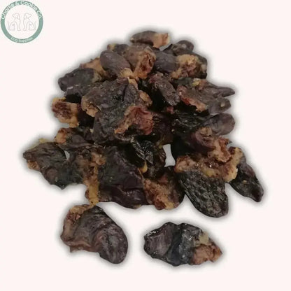 C&amp;C Chicken Hearts natural chicken dog treats 100g close-up