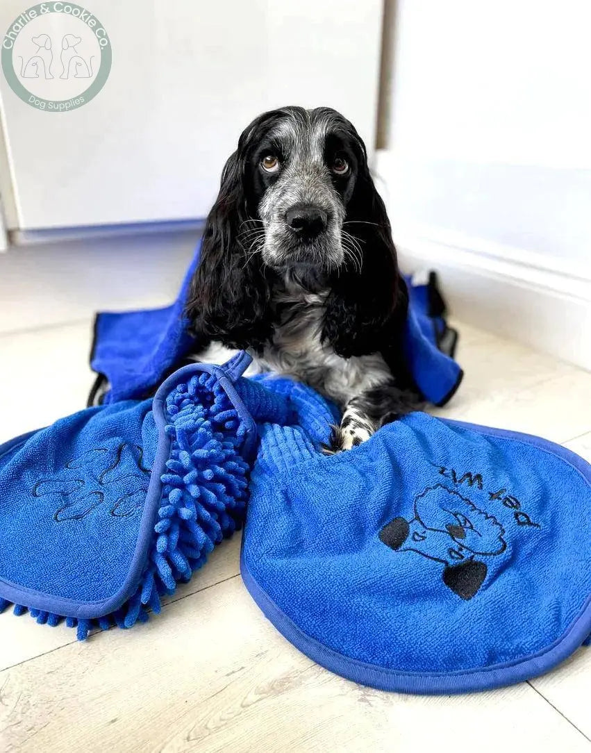 Pet Wiz Quick Drying Microfibre Noodle Towel - Ultra-Absorbent &amp; Easy-to-Use - Charlie &amp; Cookie Co.