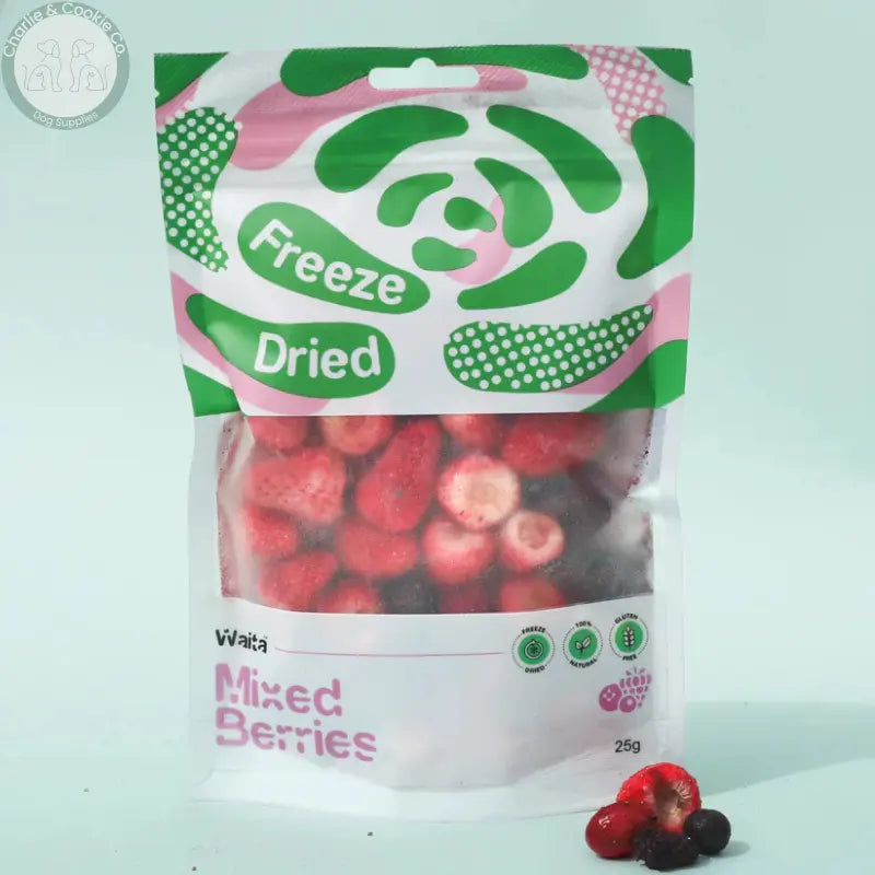 Waita Freeze-Dried Mixed Berries 25g dog and cat topper