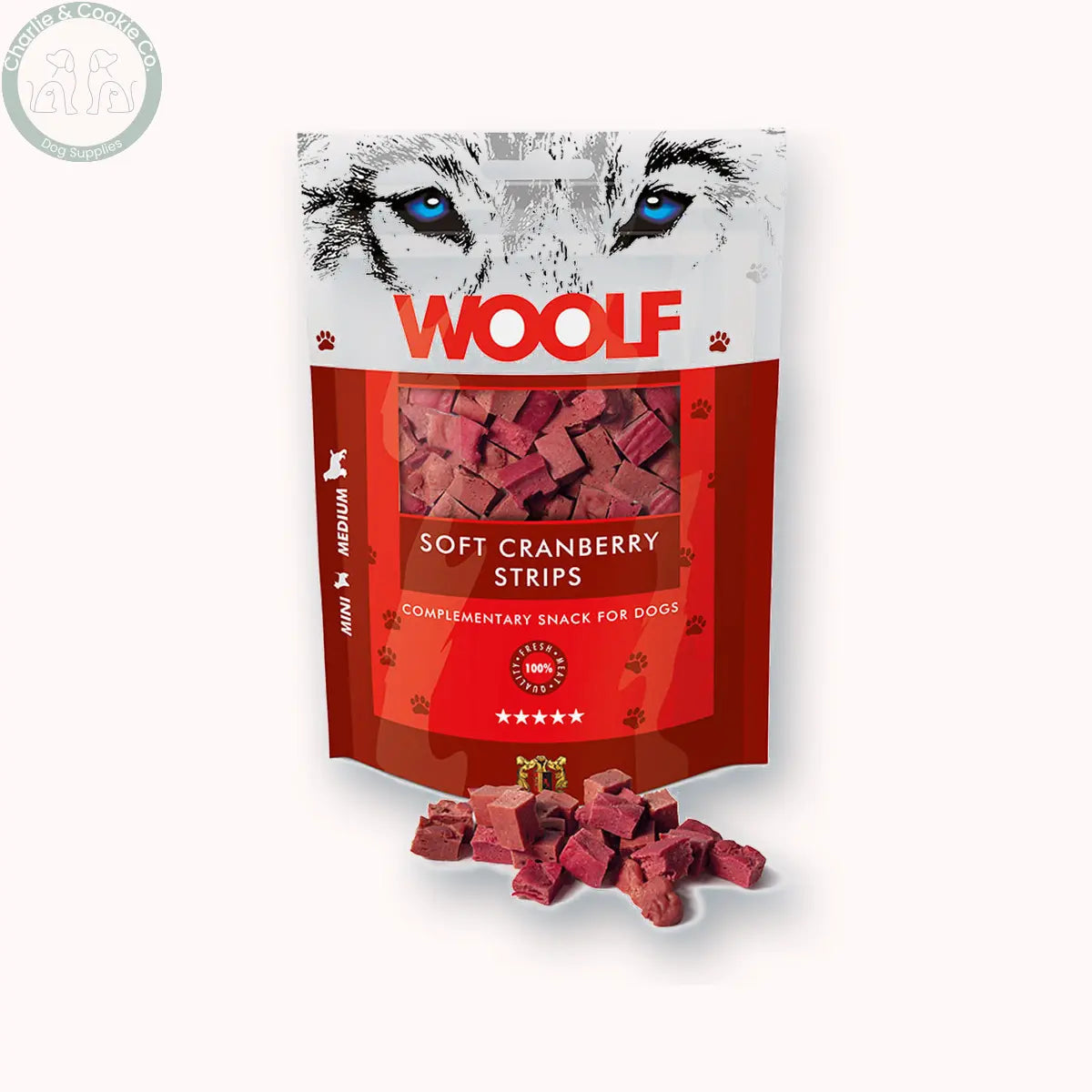 Woolf Soft Cranberry and Chicken Strips 100g with softly blurred depth shadow