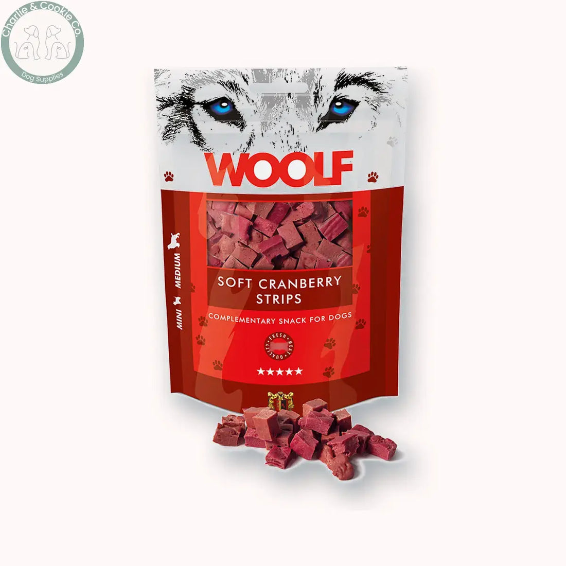 Woolf Soft Cranberry and Chicken Strips 100g with softly blurred depth shadow