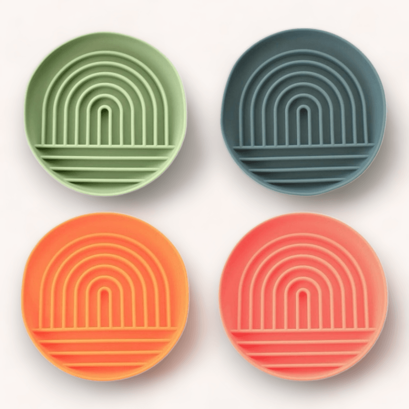 Pet Wiz Silicone Slow Feeder Bowl Healthy Eating for Dogs