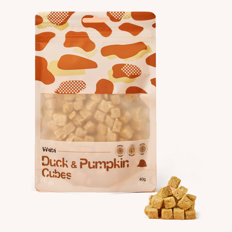 Waita Duck &amp; Pumpkin Cubes 40g pouch with matching loose cubes